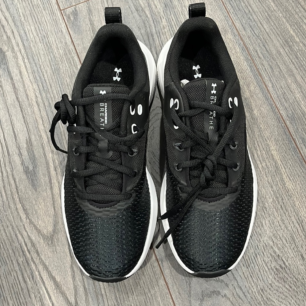 Under Armour Women's Charged Breathe TR 3 Training Shoes
